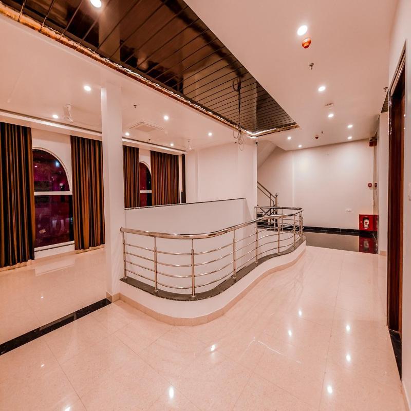 Hotel Lalita Palace Jaipur Bagian luar foto